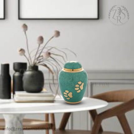 Pet Urn for Dogs and Cats with Personalized